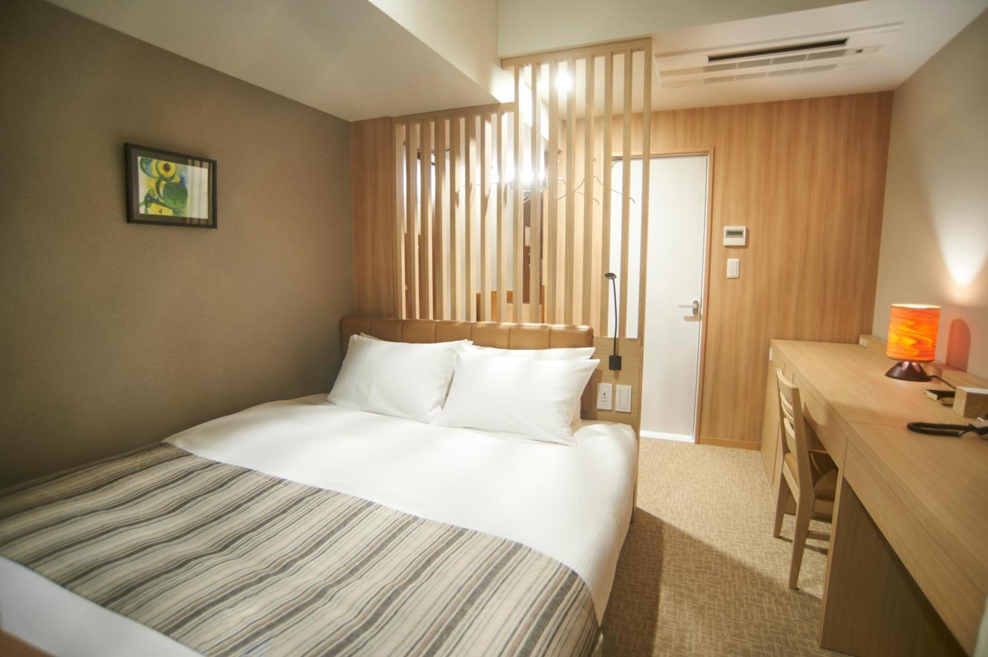 Quintessahotel Tokyohaneda Comic&Books Экстерьер фото